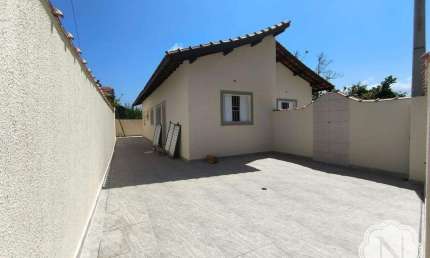 Casa à venda com 2 quartos no bairro Gaivota (Praia)