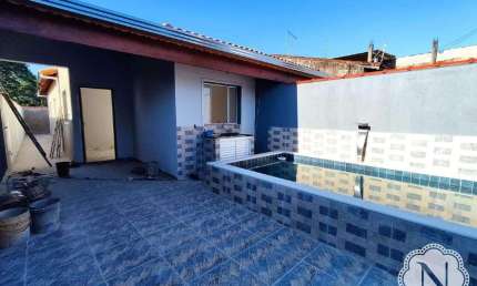 Casa à venda com 2 quartos no bairro Nova Itanhaém (Interior)