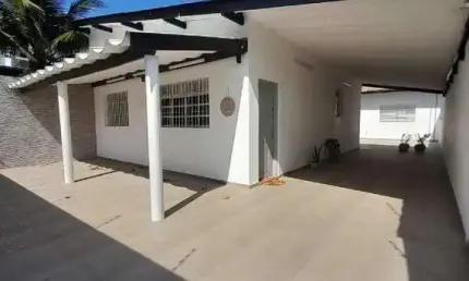 Casa com 2 quartos para alugar na Rua Dom Pedro Ii, Centro, Itanhaém