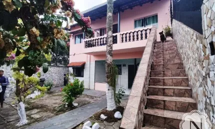 Sobrado à venda com 4 quartos no bairro Nossa Senhora do Sion