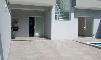 Sobrado à venda com 3 quartos no bairro Cibratel II