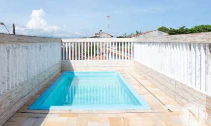 Casa com 2 quartos para alugar na Rua Leao Xiii, Suarão, Itanhaém