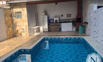 Sobrado para aluguel com 2 quartos no bairro Jamaica (Praia)