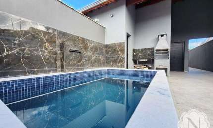 Casa à venda com 2 quartos no bairro Nova Itanhaém (Interior)