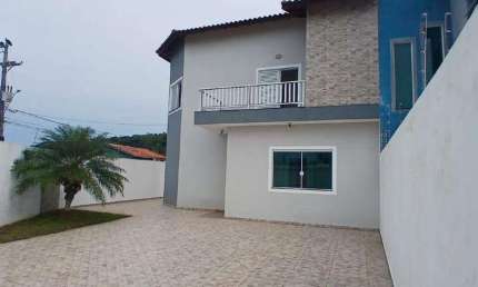 Sobrado à venda com 2 quartos no bairro Cibratel II