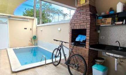 Casa à venda com 2 quartos no bairro Nova Itanhaém (Praia)