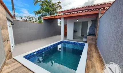 Casa à venda com 2 quartos no bairro Nova Itanhaém (Interior)