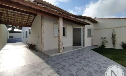 Casa à venda com 3 quartos no bairro Gaivota (Praia)