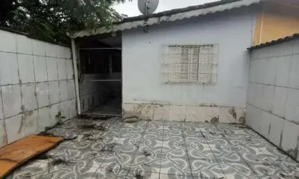 Casa para aluguel com 2 quartos no bairro Nossa Senhora do Sion