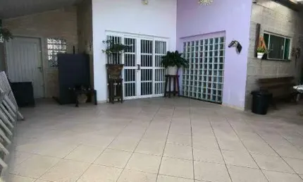 Casa à venda com 3 quartos no bairro Gaivota (Praia)