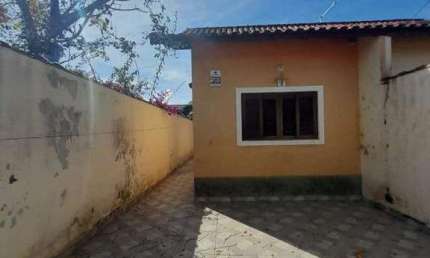 Casa para aluguel com 2 quartos no bairro Nova Itanhaém (Interior)