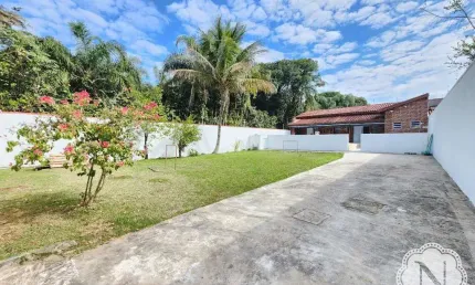 Casa à venda com 2 quartos no bairro Jamaica (Praia)