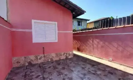Casa para aluguel com 2 quartos no bairro Nova Itanhaém (Interior)