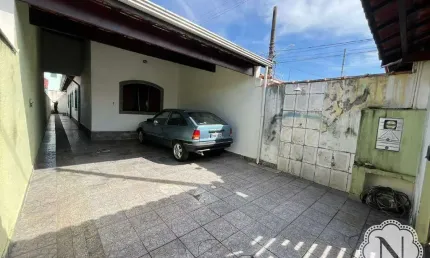 Casa à venda com 2 quartos no bairro Nova Itanhaém (Praia)