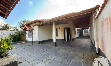 Casa com 3 quartos à venda na Rua Angélica Colucci, Bopiranga, Itanhaém