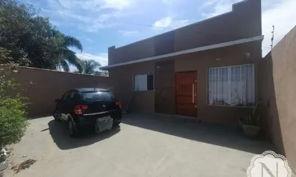 Casa à venda com 4 quartos no bairro Gaivota (Praia)
