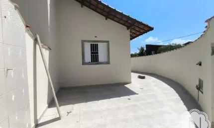 Casa à venda com 2 quartos no bairro gaivota (praia)