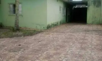 Casa à venda com 2 quartos no bairro gaivota (praia)