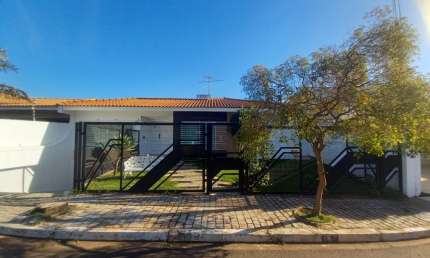 Casa com 3 quartos à venda na Rua Alvarenga Peixoto, 221, Lago Parque, Londrina