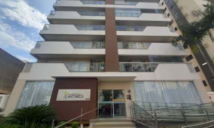 Apartamento belíssimo no Residencial Cantares - Centro