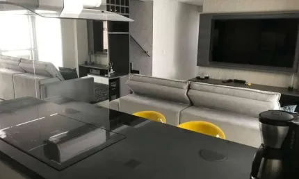 Venha morar em uma cobertura de tirar o fôlego no coração do Tatuapé!  Localização privilegiada a 200m do metrô Carrão e próximo ao Shopping Tatuapé.