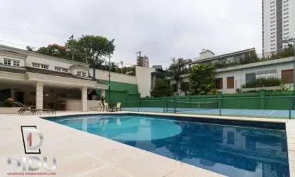 Venha conhecer essa espetacular casa no Jardim das Bandeiras, com 1.327.50 m² de terreno e 709 m² de construção!