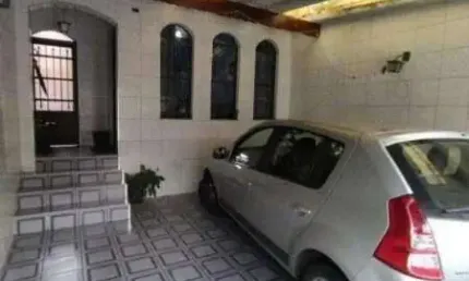 Sobrado à venda em Santo André, Jardim Las Vegas, com 3 quartos, 156m²