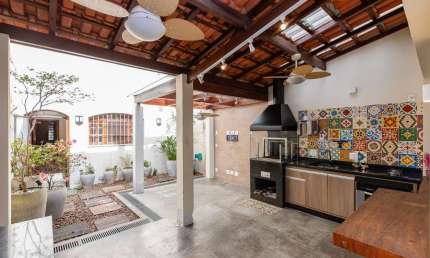 Casa à venda em São Paulo, Campo Belo, com 2 quartos, 136m²
