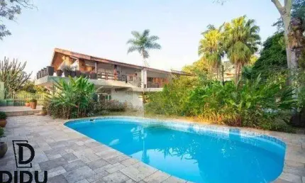 Sobrado à venda em São Paulo, Interlagos, com 4 quartos, 1200m²