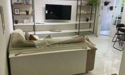 Excelente sobrado em condomínio fehado na Vila América, mobiliado e decorado. Imóvel desocupado e ainda estuda permuta!