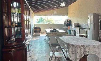 Seja bem-vindo ao seu novo lar, excelente casa para venda com 172 m²  no  Parque Novo Oratório em Santo André!