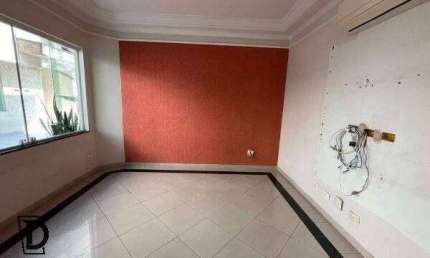 Casa de condomínio à venda em Santo André, Vila Scarpelli, com 3 quartos, 188m²