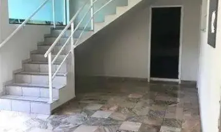 Oportunidade Imperdível! Sobrado Comercial para Locação na Av. D. Pedro II – Localização Estratégica de Alto Fluxo!