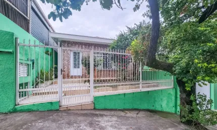 Casa tipo para venda em Vila dos Remédios com 3 quartos, 208m²