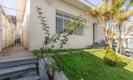 Casa tipo para venda em Planalto Paulista com 3 quartos, sendo 1 suíte, 180m²