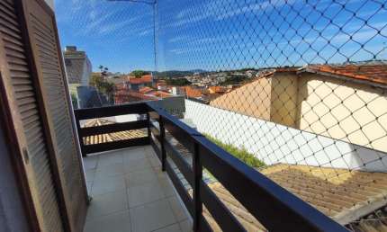 Casa tipo para venda em Jardim Europa com 4 quartos, sendo 1 suíte, 220m²