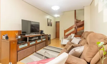 Sobrado para venda em jardim piqueroby com 3 quartos, sendo 1 suíte, 143m²