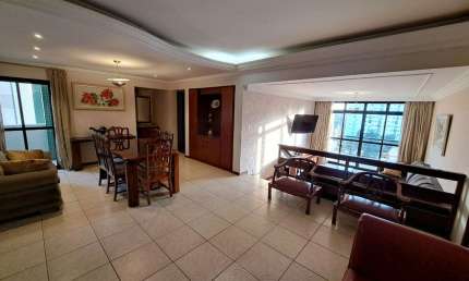 Apartamento tipo para venda com 3 quartos, sendo 1 suíte, 173m²
