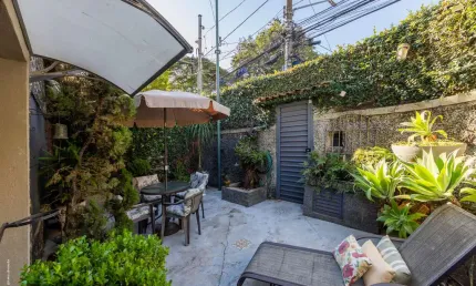 Sobrado para venda em campo belo com 3 quartos, sendo 2 suítes, 188m²