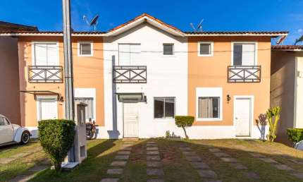 Sobrado para venda em Jardim Pioneiro com 2 quartos, 100m²