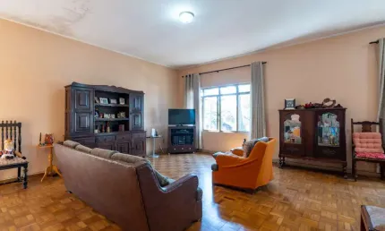 Casa tipo para venda em Vila Inah com 3 quartos, sendo 1 suíte, 206m²