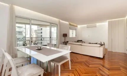 Apartamento tipo para venda em Moema com 2 quartos, sendo 2 suítes, 126m²