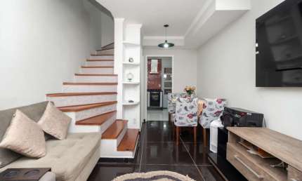 Casa em condomínio para venda em Jaraguá com 2 quartos, 75m²