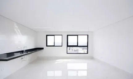 Sobrado para venda em Portais (Polvilho) com 3 quartos, sendo 3 suítes, 189m²