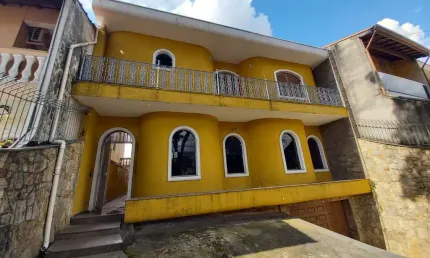 Casa tipo para venda em Cidade Líder com 4 quartos, sendo 1 suíte, 377m²