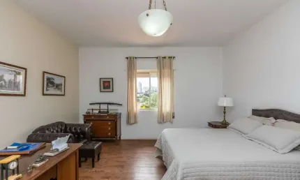 Casa tipo para venda em Pacaembu com 3 quartos, 379m²