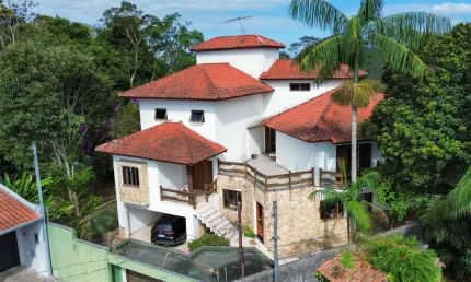Casa à venda na Rua Attílio Gianasi, São Caetaninho, Ribeirão Pires