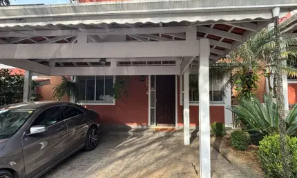 Casa no condomínio condomínio jd. paulistano para venda com 4 quartos, sendo 1 suíte, 120m²