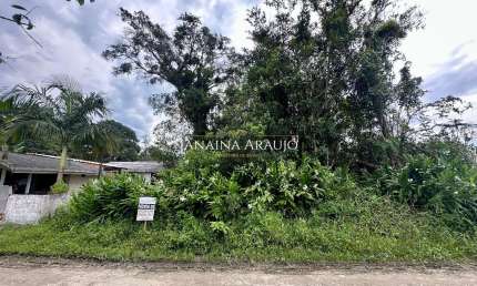 Terreno à venda na Avenida Paranaguá, Saint Etiene, Matinhos