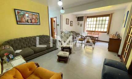 Casa com 2 quartos à venda na Avenida Alcides S. Severiano, 130, Sarandi, Porto Alegre, 145 m2 por R$ 678.000